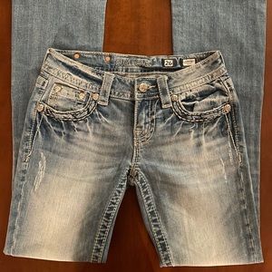 Miss Me White leather floral border